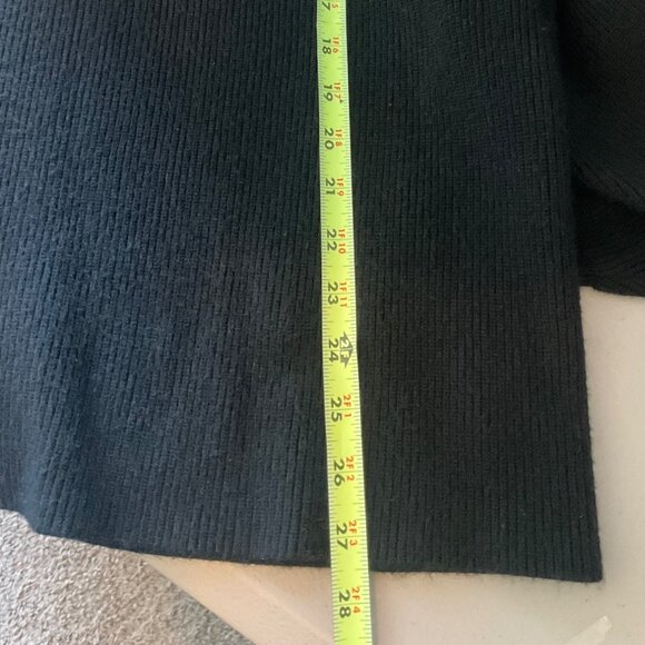 Free People Med Black Turtleneck Soft Sweater Oversized Relaxed Boxy Chunky - Picture 6 of 7